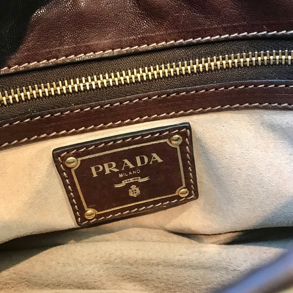 ♓️🅿️ 🦚Prada Reptile and “Straw” Handbag EUC🦚 - Picture 9 of 13